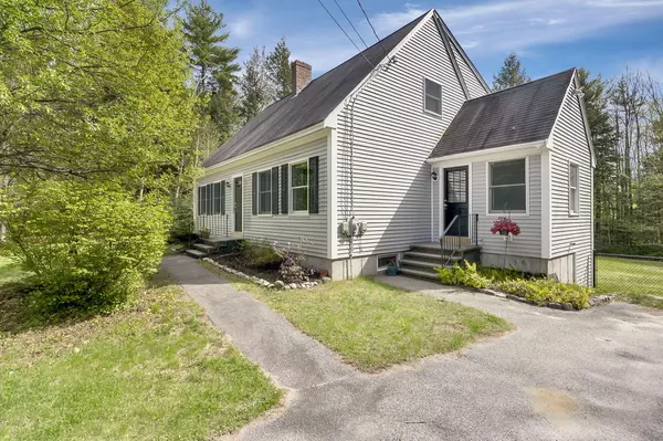 37 Rustic WAY, New Gloucester, ME 04260