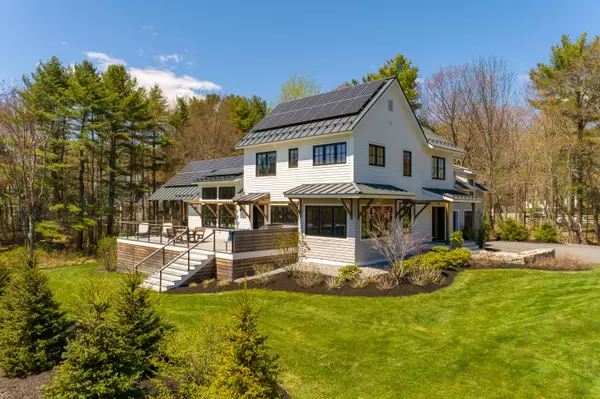 449 W Elm ST, Yarmouth, ME 04096