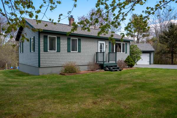 220 Morgan Bay RD, Surry, ME 04684