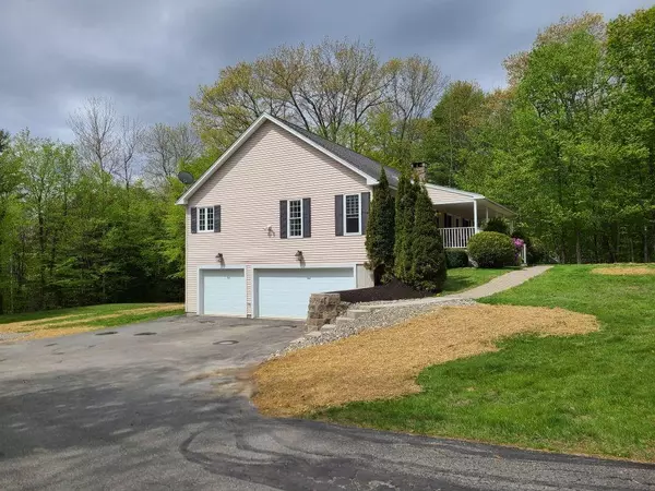 Sidney, ME 04330,32 Ferguson DR