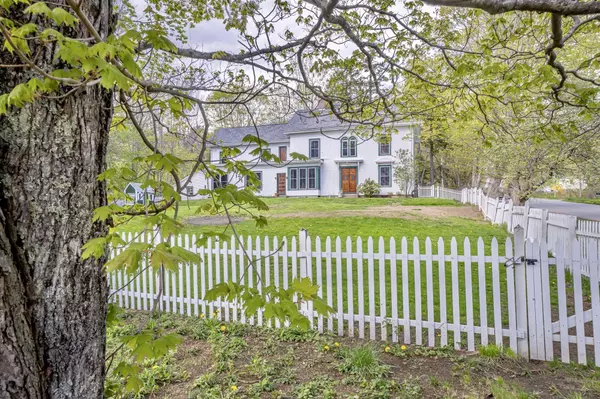 Stockton Springs, ME 04981,50 Church ST