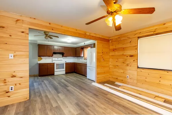 Winthrop, ME 04364,327 Old Lewiston RD