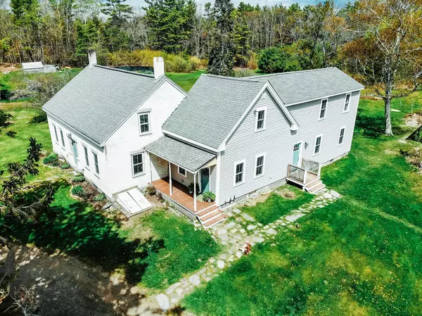 Whitefield, ME 04353,161 Pittston RD