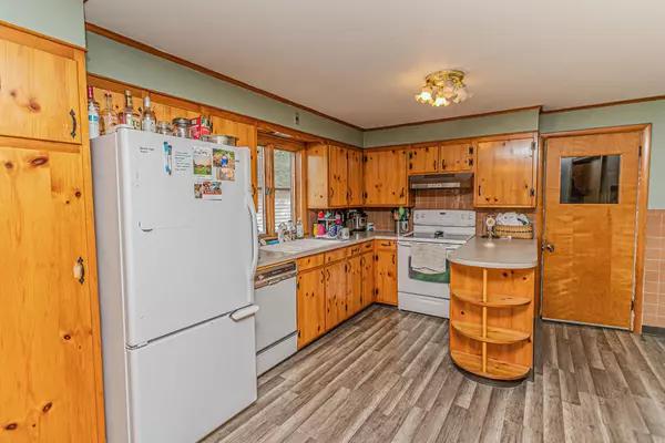 Wilton, ME 04294,73 Weld RD