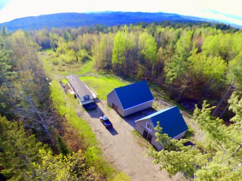 195 West RD, Chesterville, ME 04938