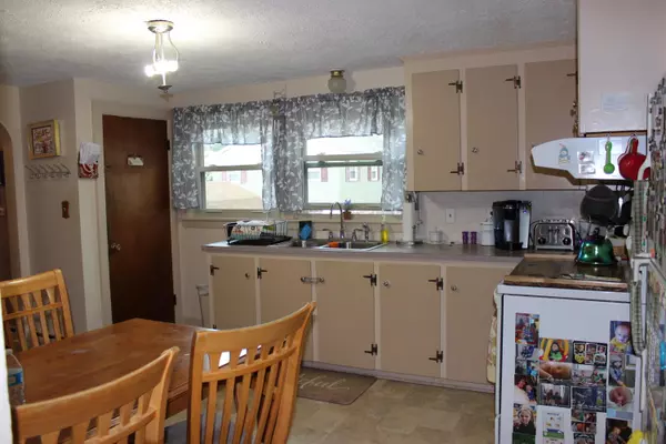 South Portland, ME 04106,14 Alfred ST