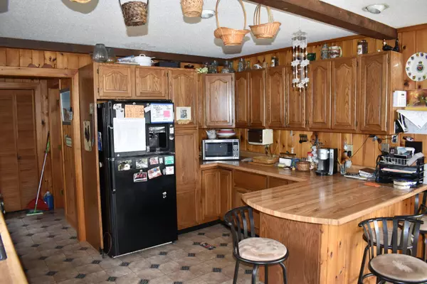 Lee, ME 04455,82 Whitten SHRS