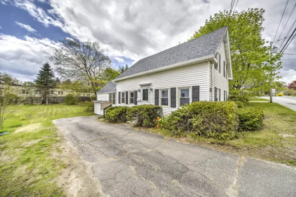 70 Northern AVE, Gardiner, ME 04345