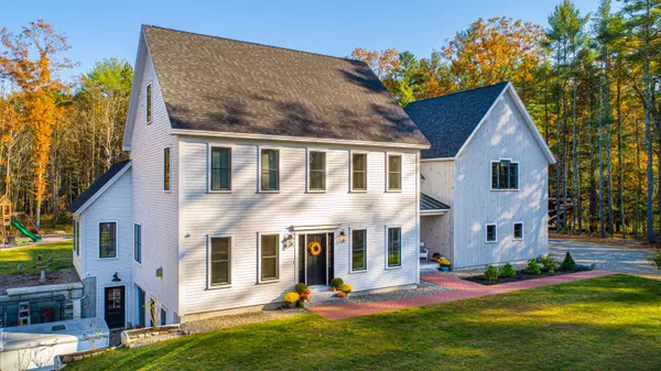 12 White Pine WAY, North Berwick, ME 03906