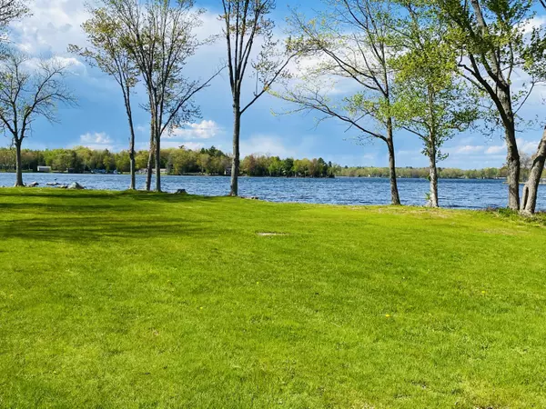 Newport, ME 04953,48 Sebasticook AVE