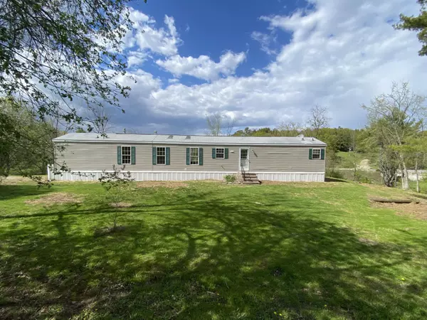 51 Esancy RD, Appleton, ME 04862