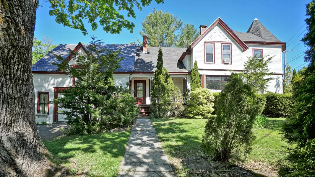 156 North ST, Saco, ME 04072