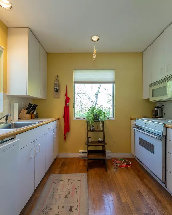 Rockport, ME 04856,4 Harbor View #4