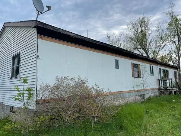 Pittston, ME 04345,535 Nash RD