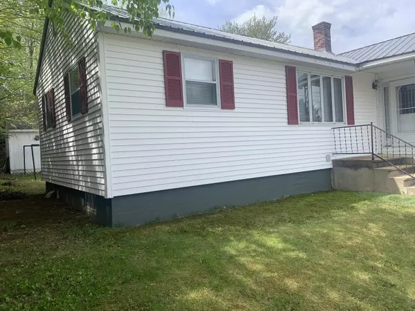 Millinocket, ME 04462,24 Cottage RD