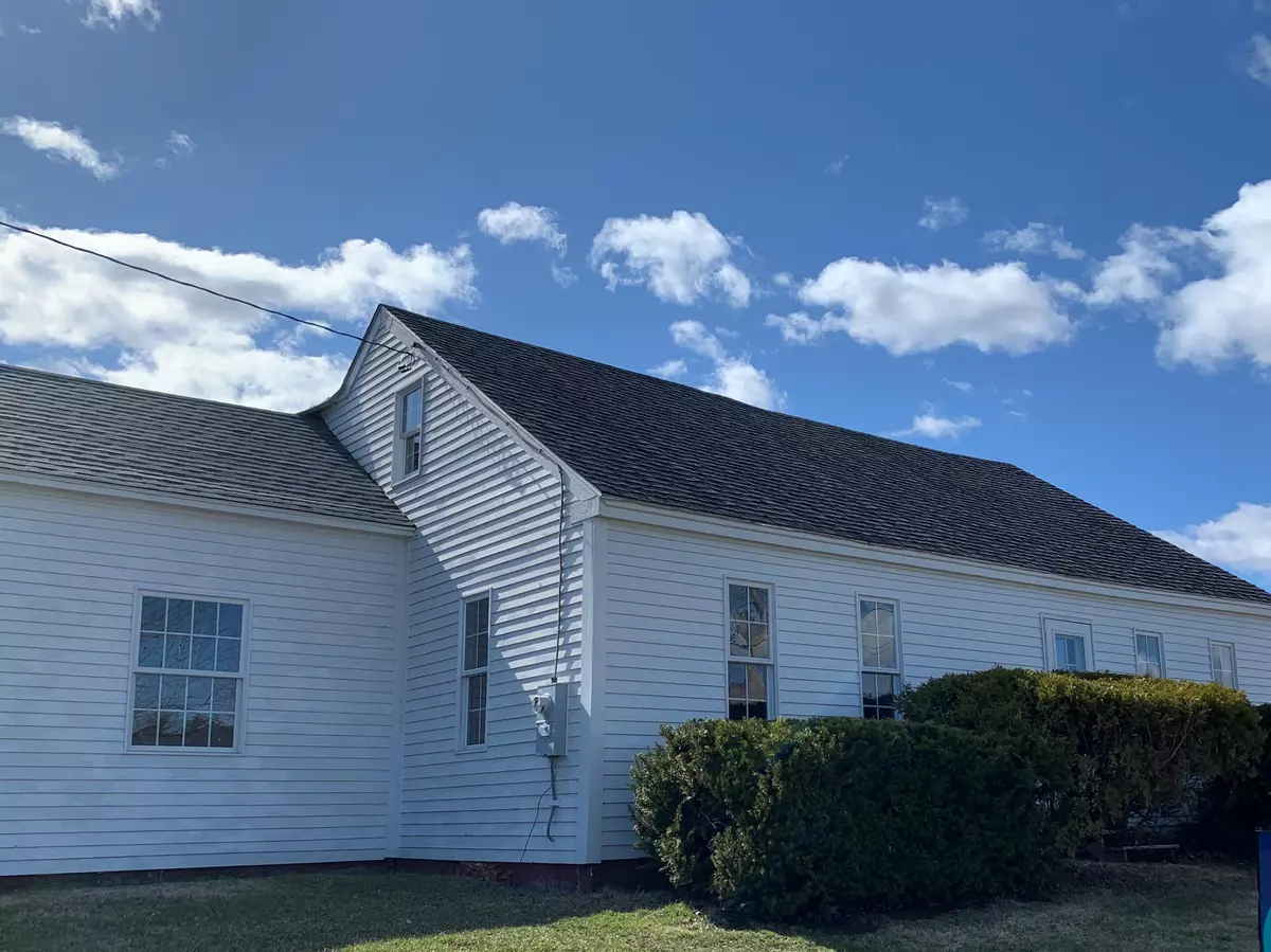 Warren, ME 04864,884 Atlantic HWY