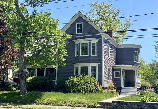 35 Highland ST, Portland, ME 04103