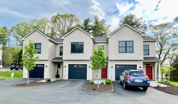 25 Preservation LN #13, South Portland, ME 04106