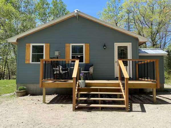 Surry, ME 04684,197 Toddy Pond RD