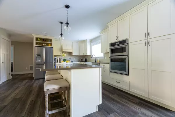 Topsham, ME 04086,25 David DR