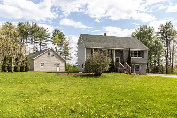 Veazie, ME 04401,15 Ridgeview LN