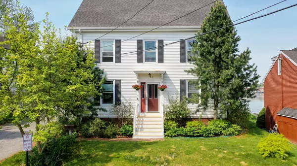 South Portland, ME 04106,11 Pine ST