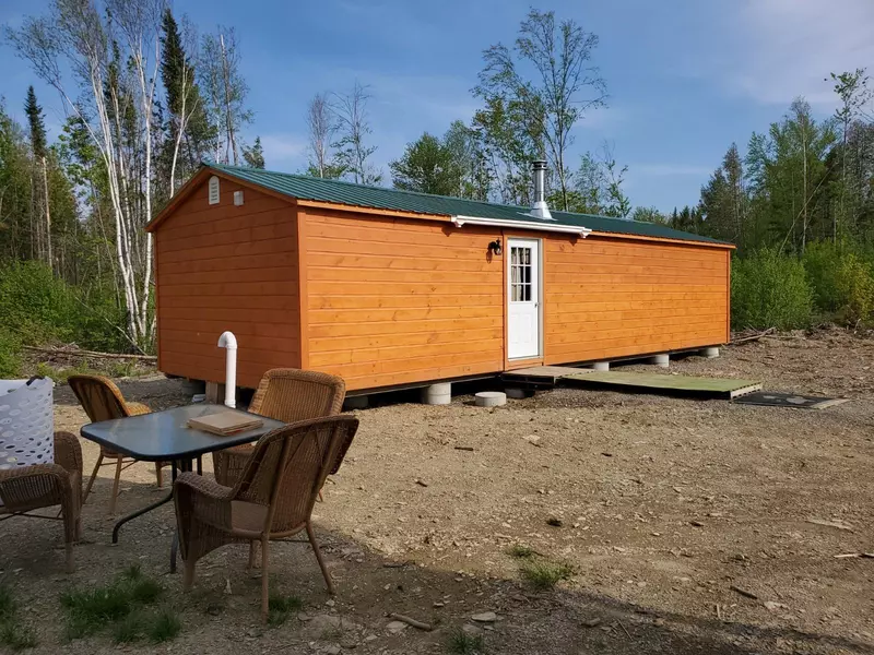 3205 Cow Team RD, Crystal, ME 04747