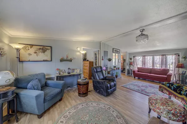 Warren, ME 04864,401 Beechwood ST