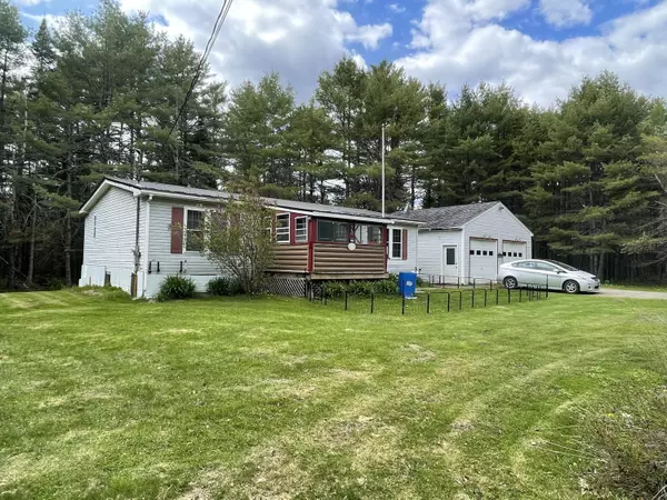 489 Turner Ridge RD, Palermo, ME 04354