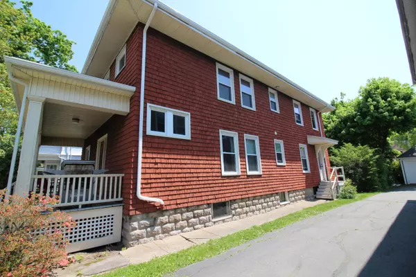 Portland, ME 04103,110 Dartmouth ST