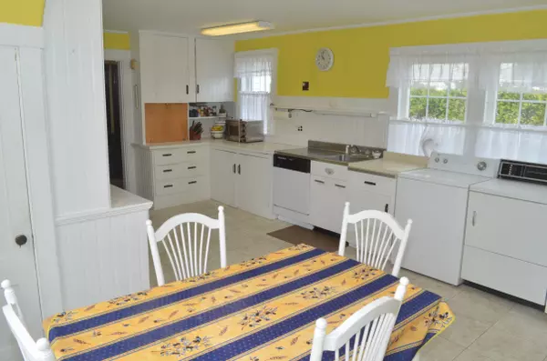 Fort Fairfield, ME 04742,162 Main ST