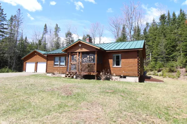 Rangeley, ME 04970,62 Antler WAY