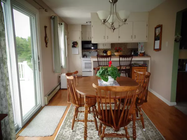 Guilford, ME 04443,7 Country Club LN