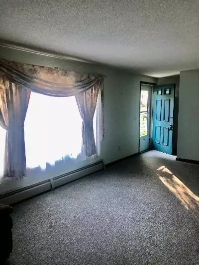 Portland, ME 04103,142 Christy RD