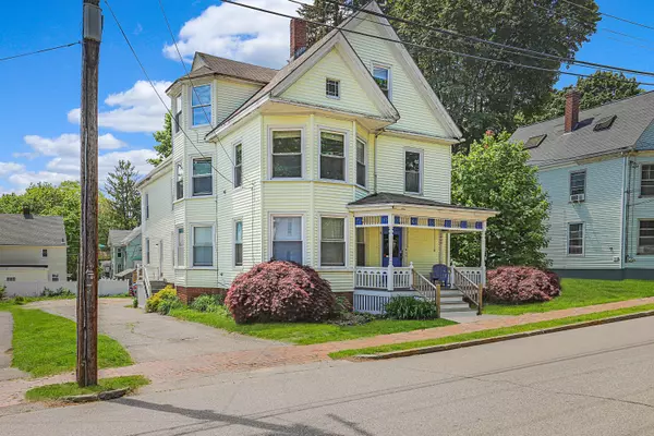 56 Lincoln ST, Portland, ME 04103