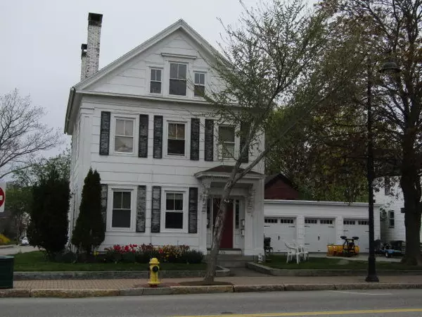 Saco, ME 04072,326 Main ST