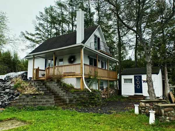 321 Lake Shore RD, Madawaska, ME 04756