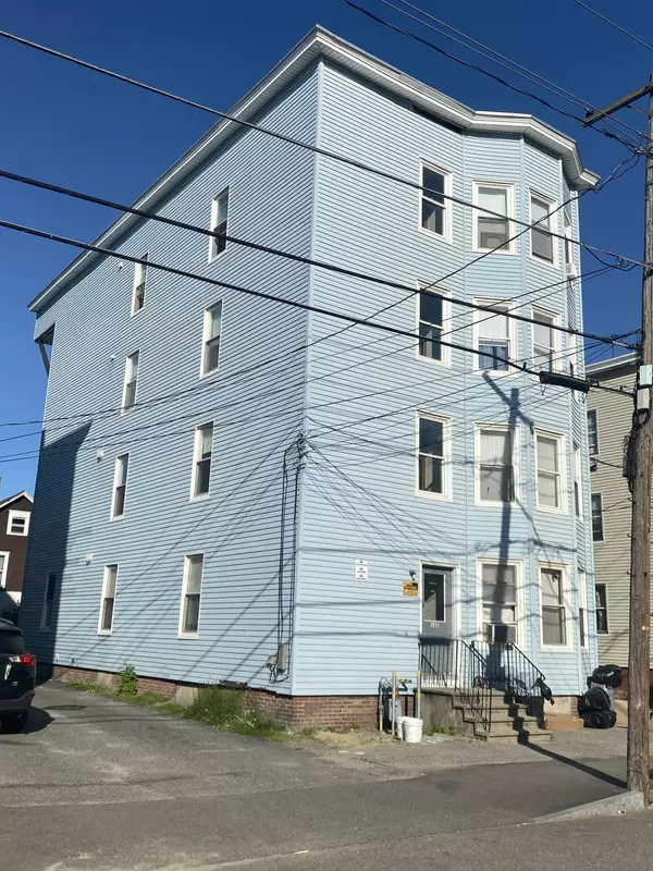 Lewiston, ME 04240,162 Bartlett ST
