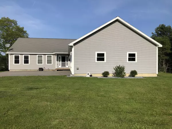 387 Back Winterport RD, Hampden, ME 04444