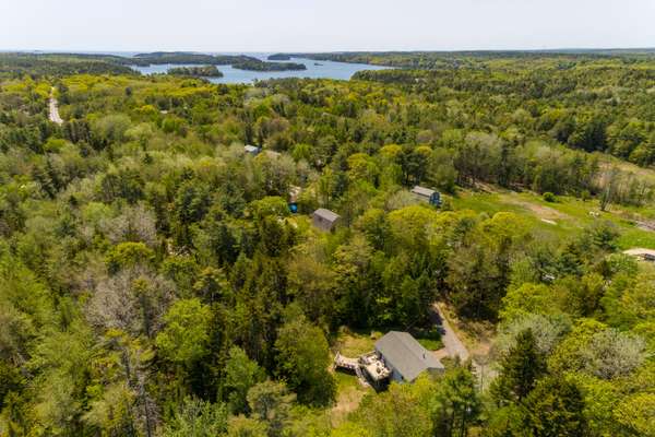 295 Cundy's Harbor RD, Harpswell, ME 04079