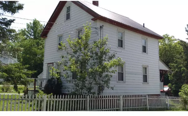 Waterville, ME 04901,32 Elmwood AVE