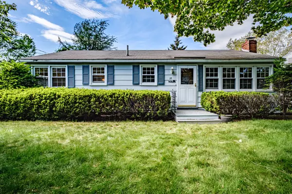 South Portland, ME 04106,10 Cleveland CIR