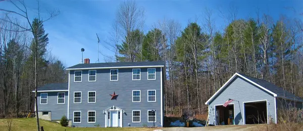 157 Ski Slope RD, Farmington, ME 04938