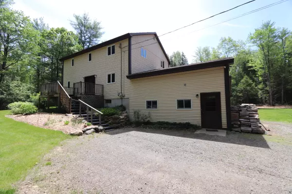 North Berwick, ME 03906,18 Pine Meadow CT