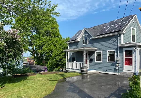 37 Fox ST, Portland, ME 04101