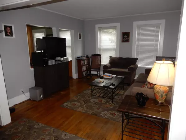 Parsonsfield, ME 04047,83 Federal RD