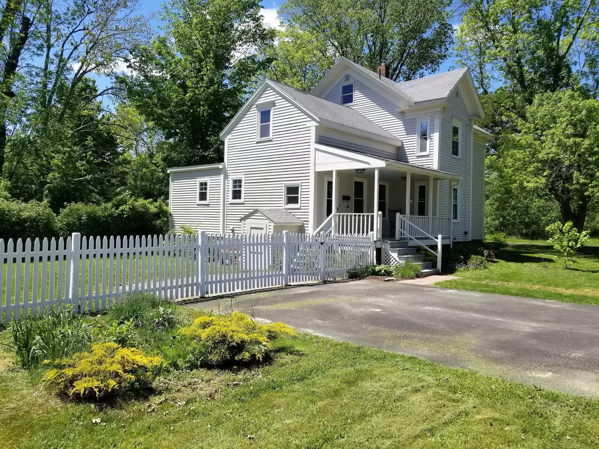 Richmond, ME 04357,12 Tallman ST