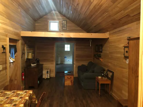 Prentiss Twp T7 R3 Nbpp, ME 04487,1126 Averill Road