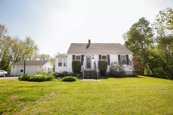 185 Coldbrook RD, Hampden, ME 04444
