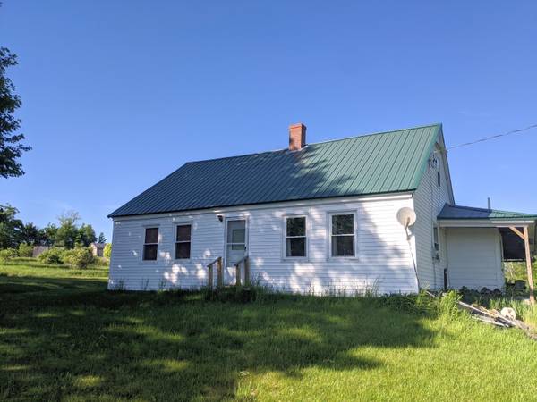 1566 Bangor RD, Dover-foxcroft, ME 04426